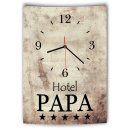 LAUTLOSE Designer Wanduhr mit Spruch Hotel Papa Vintage...