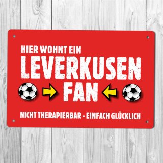 homeyourself Holzschild Fu&szlig;ball Schild in 12 x 18 cm - Hier wohnt ein Leverkusen Fan